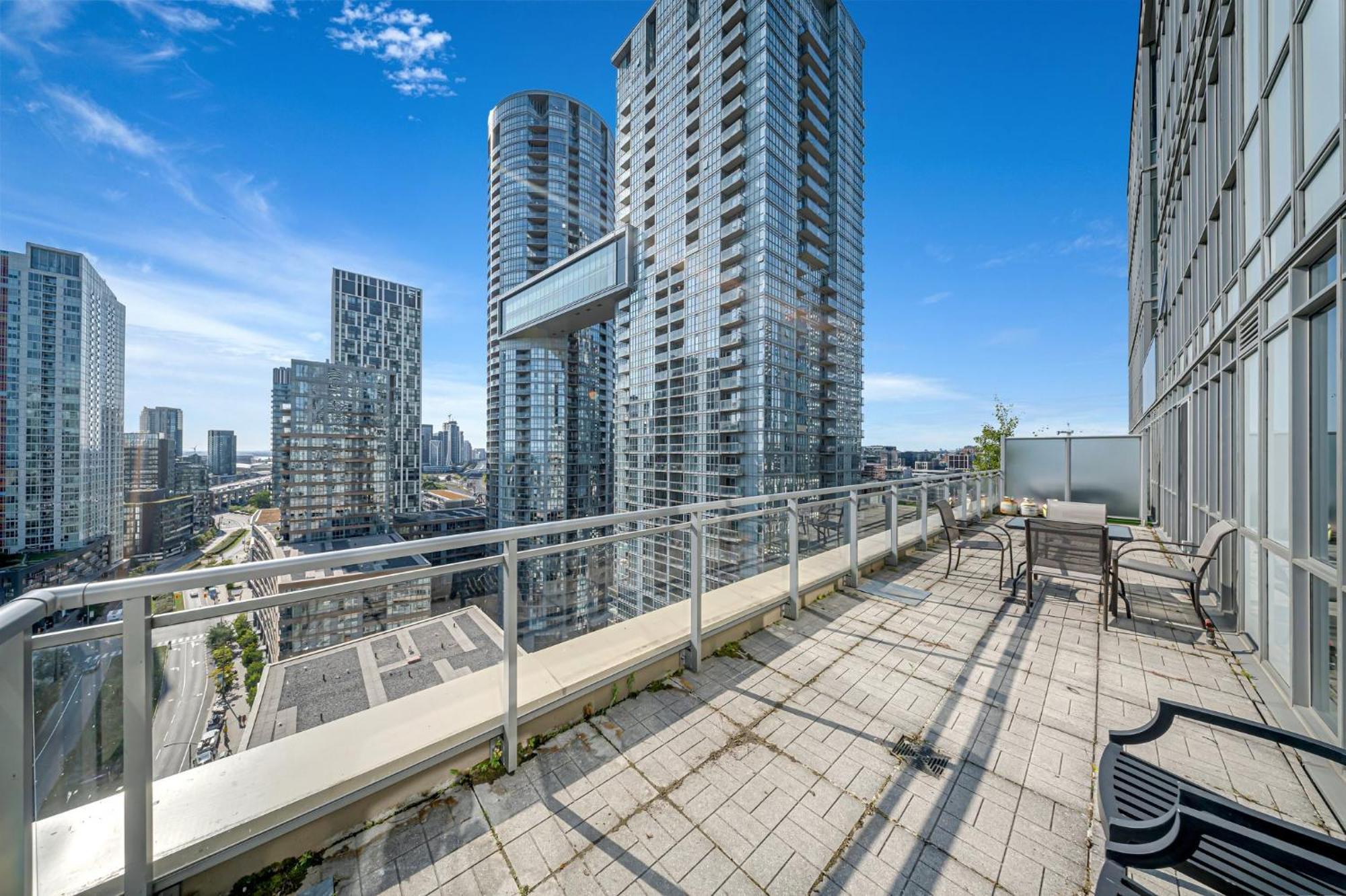 Rentx 3Bedroom Penthouses Near Rogers Centre & Mtcc Toronto Exterior photo